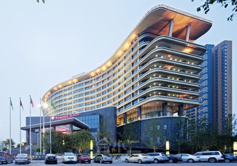 重庆市500人以上的五星级会议酒店推荐