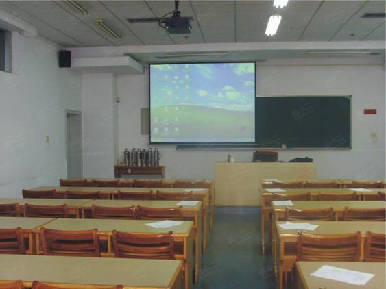 101-104教室