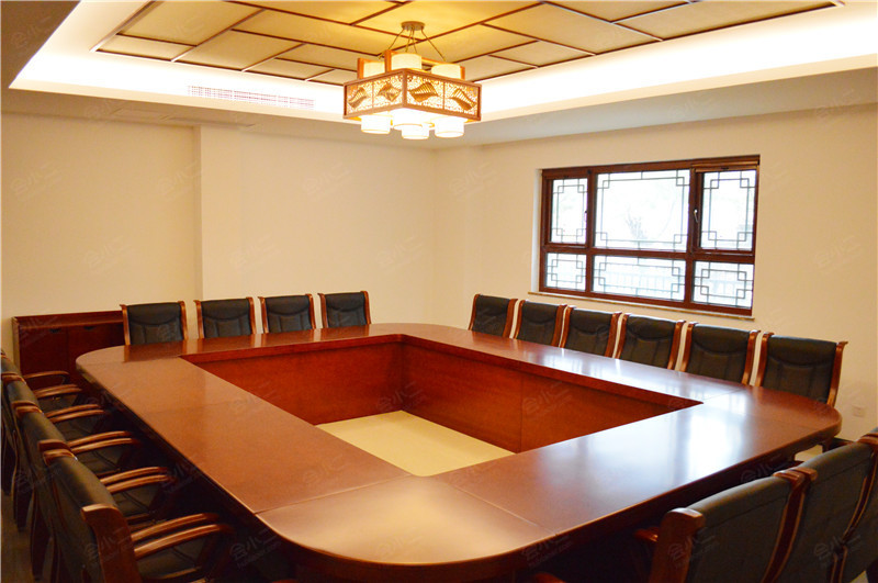 第四会议室