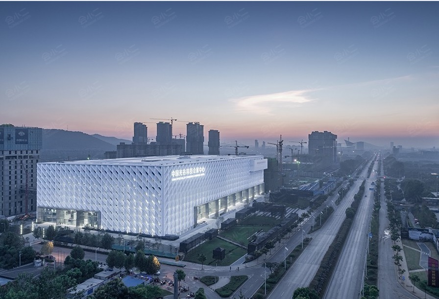 中国光谷科技会展中心