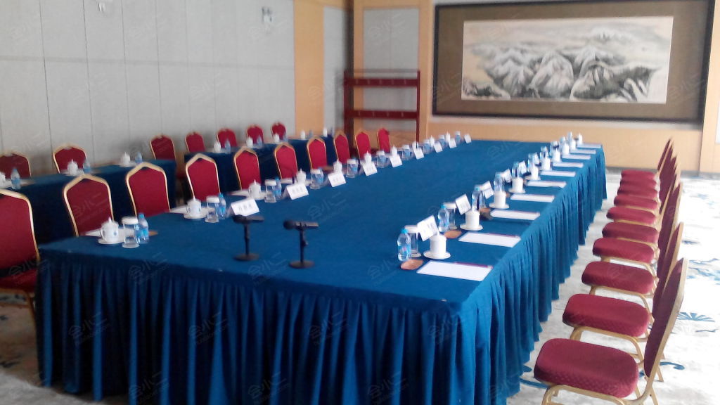 北京万寿宾馆b座中型厅详情