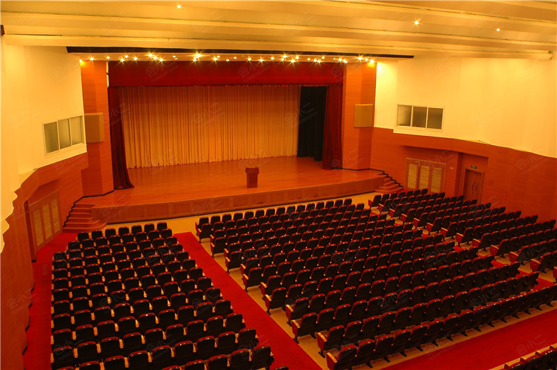 广州珠江宾馆会议中心礼堂详情