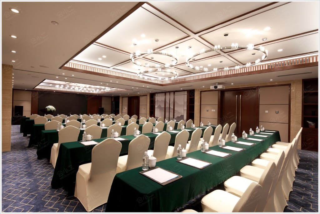 南京丽湖雅致酒店