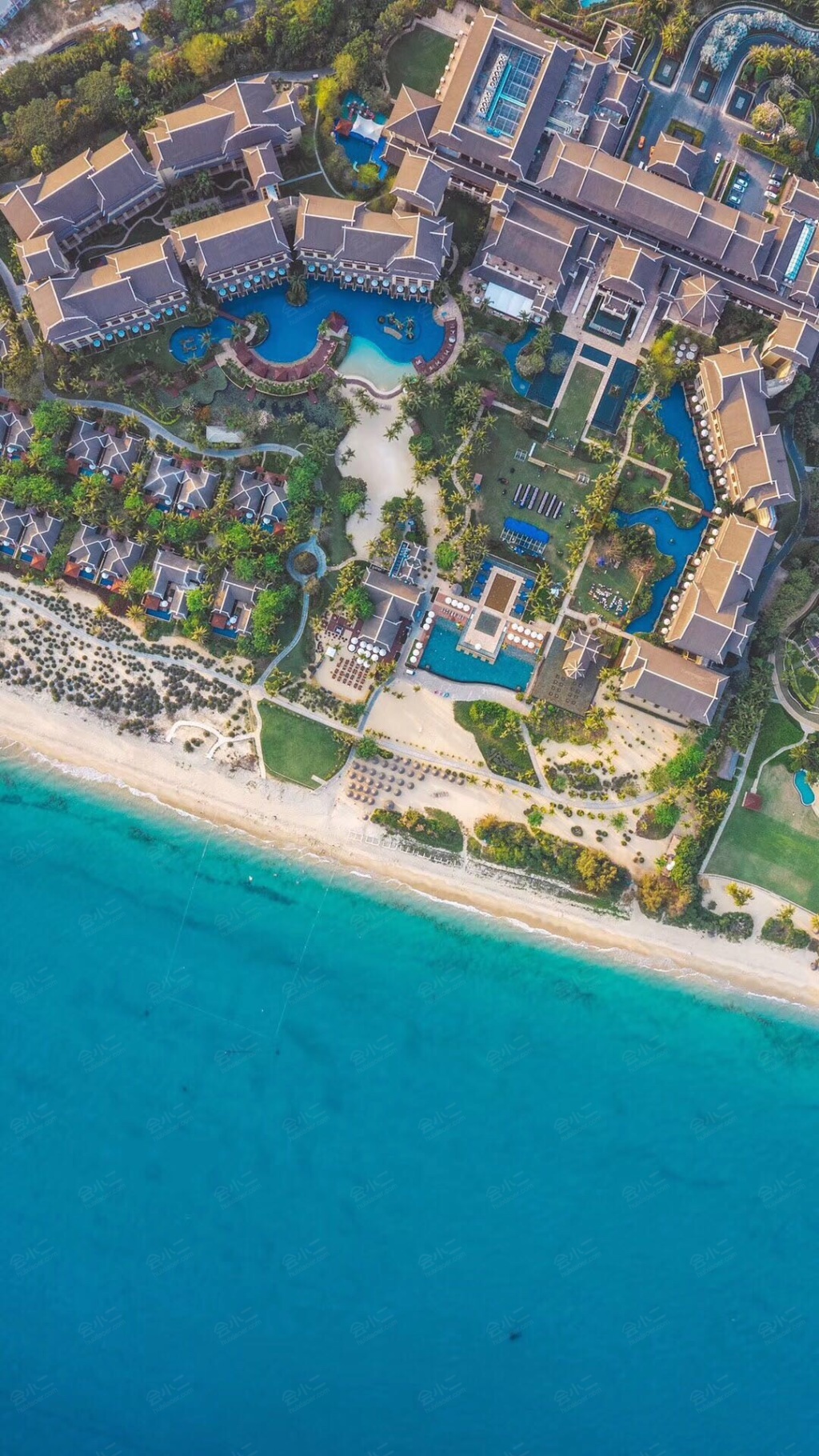 金茂三亚亚龙湾丽思卡尔顿酒店