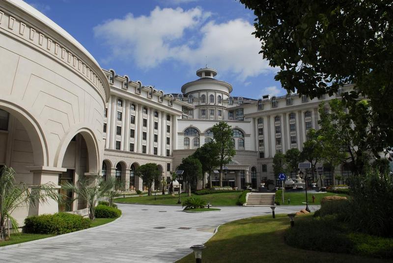 上海 东湖宾馆   上海东湖宾馆座落于徐汇区东湖路,是一家拥有着丰厚