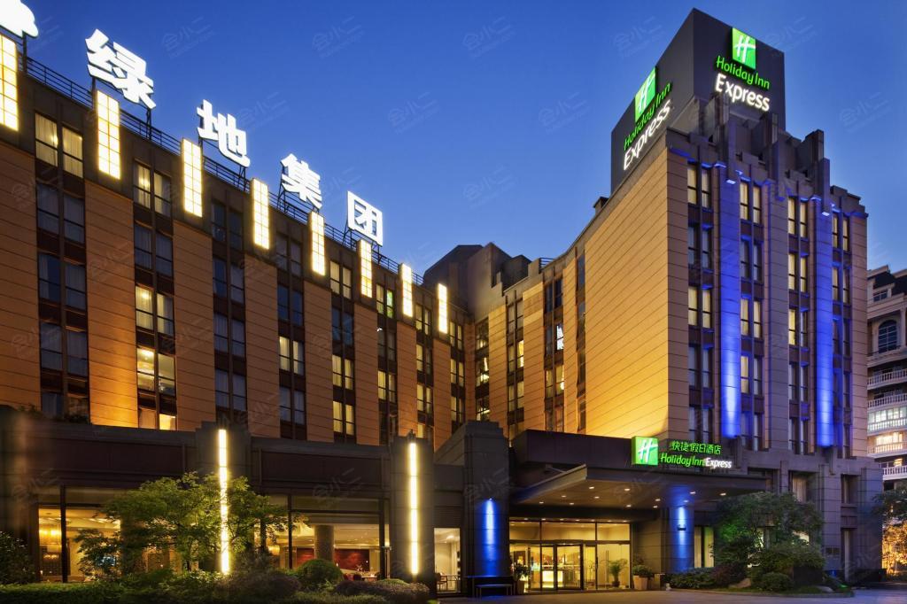 上海能容纳10-30人的三星级会议酒店推荐