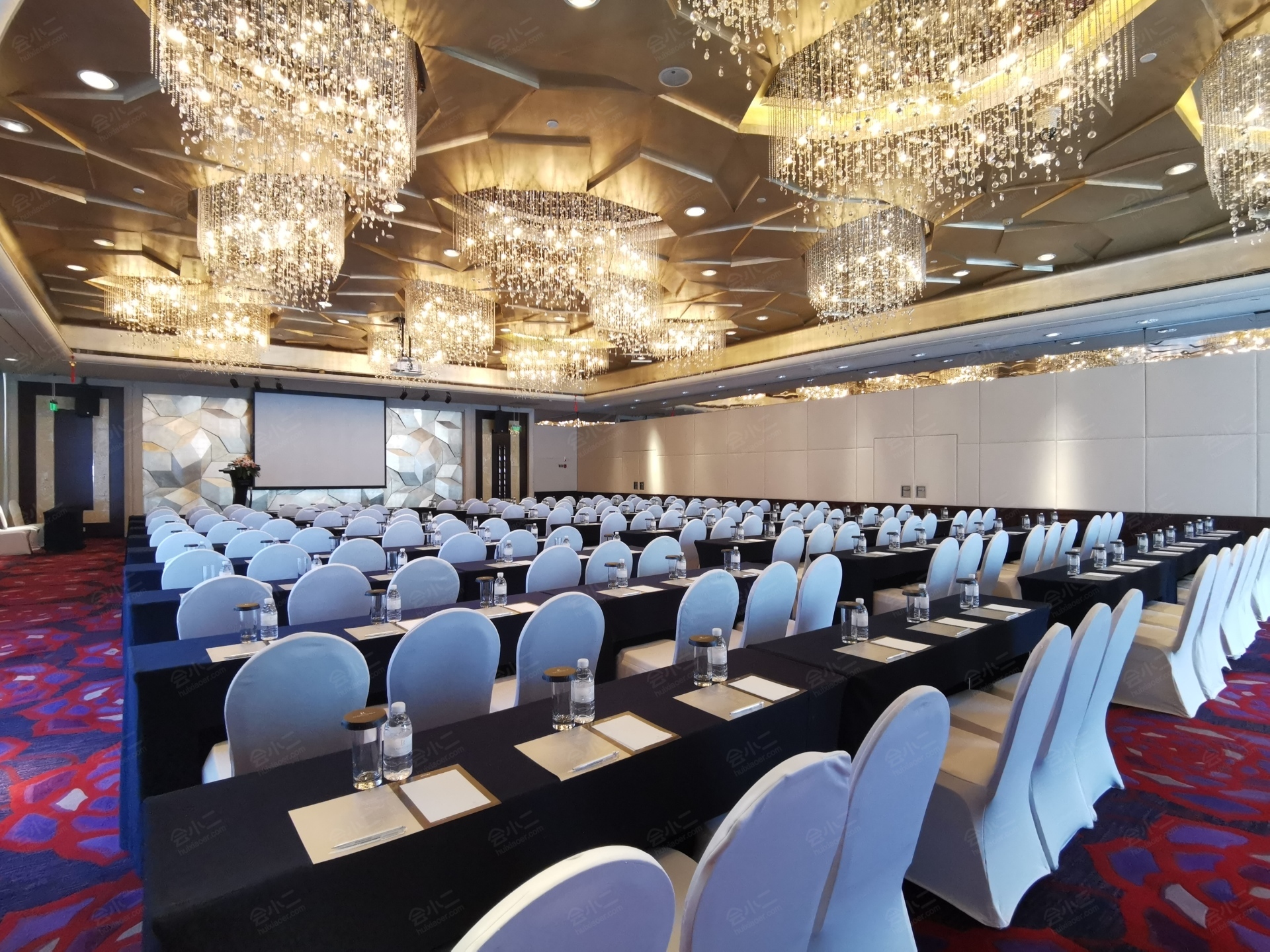 上海豫园万丽酒店宴会厅详情