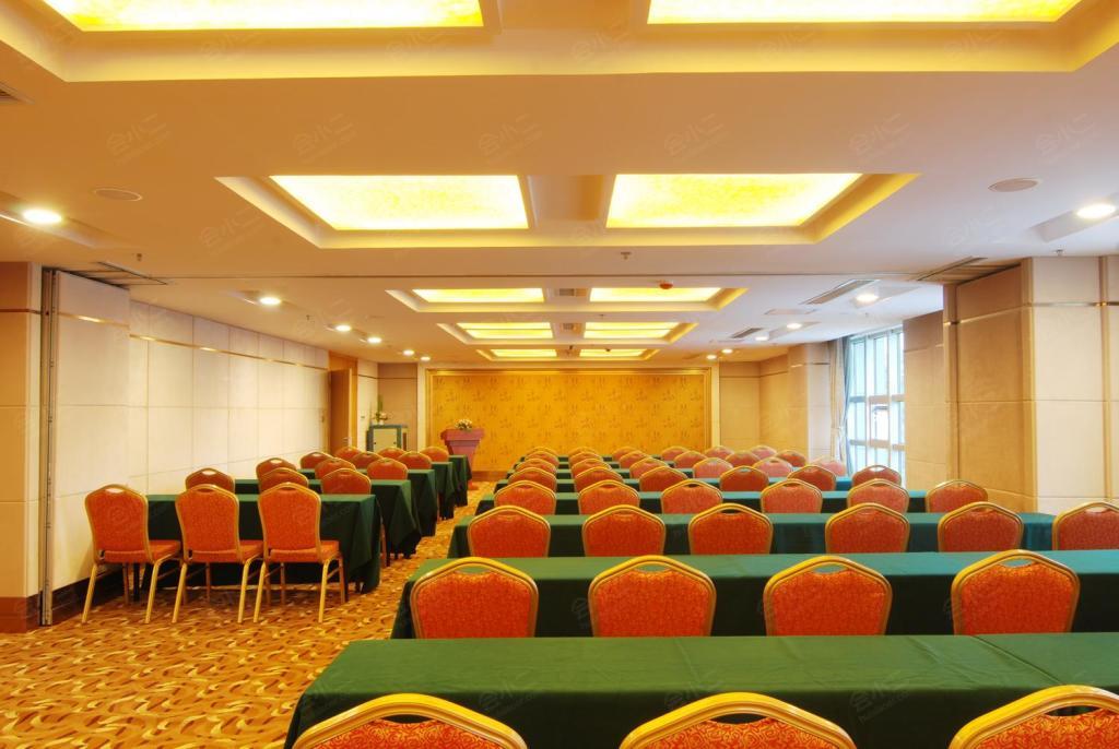 格瑞思国际酒店武汉汉阳火车站地铁站店