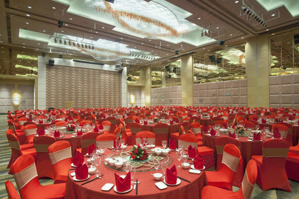 东莞石碣富盈酒店