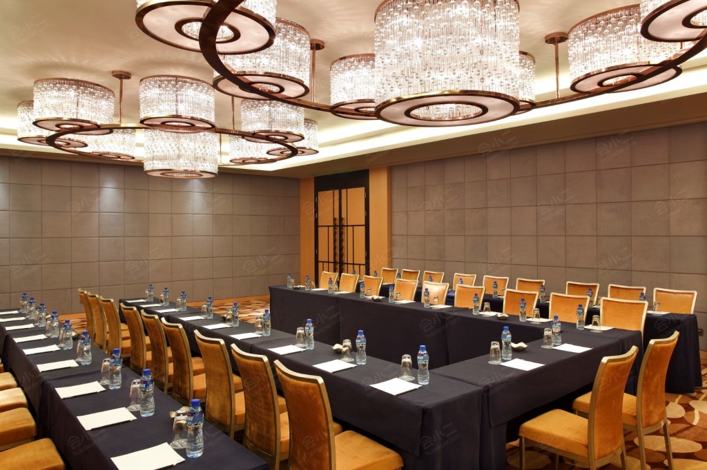 漯河建业福朋喜来登酒店