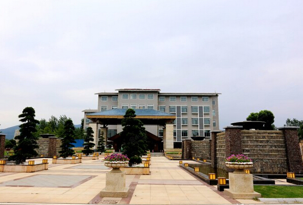 南京雨发小厨娘酒店