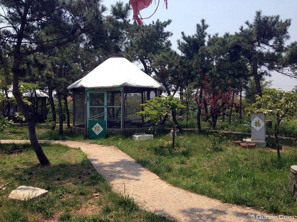 胶南琅琊台卧龙山庄