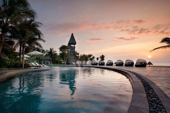 海南莱佛士酒店