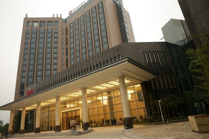 赤壁华美达广场酒店