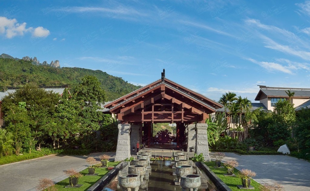 【海南保亭七仙瑶池温泉度假酒店】会议室报价,地址,电话,酒店会议室