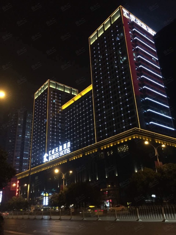 西安汇成天玺酒店