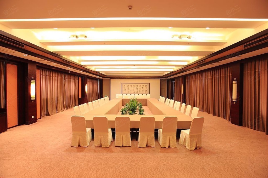 扬州迎宾馆贵芳园多功能厅详情