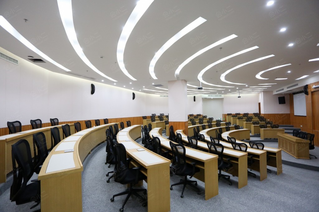 维也纳国际酒店(佛山千灯湖店)扇形会议室详情