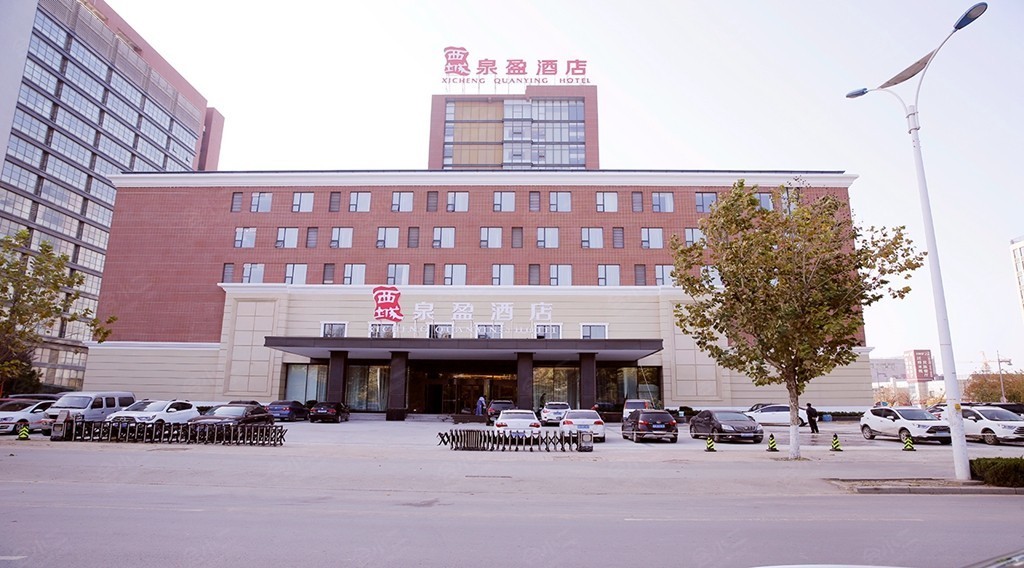 【济南西城泉盈酒店】会议室报价,地址,电话,酒店会议室预订_要开会网