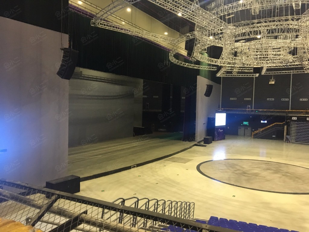 南京太阳宫演艺广场图片集