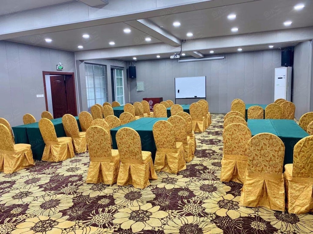 大连新华宫酒店