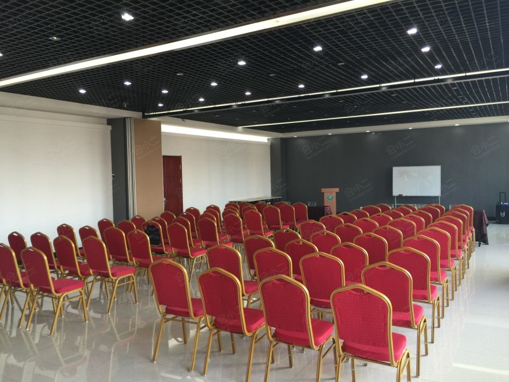 7天连锁酒店(沈阳北一马路万达广场店)培训室f详情