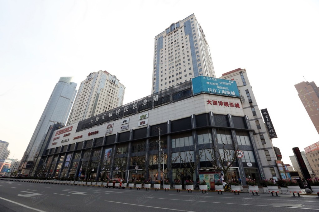 蒲公英会议中心汇银广场