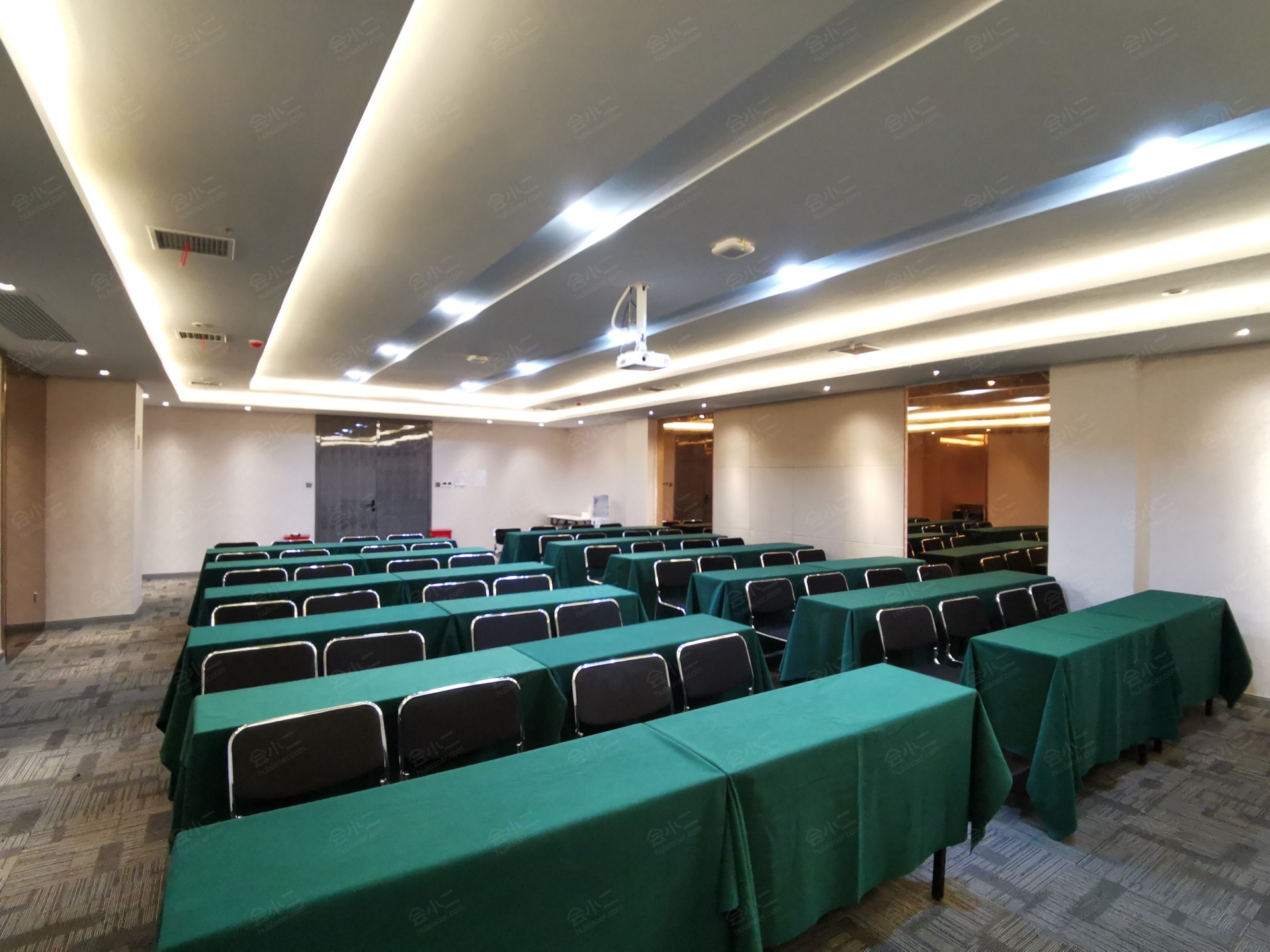 红叶酒店武汉国博店