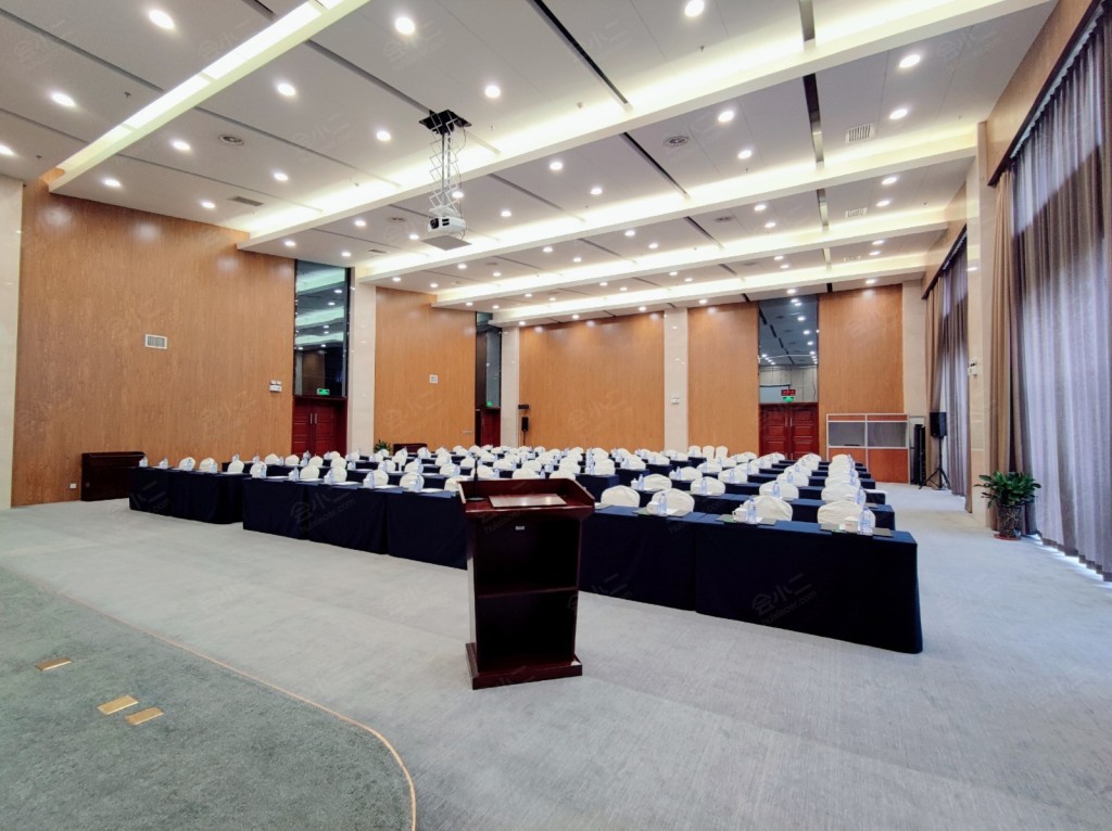 西安南山苑宾馆多功能厅详情