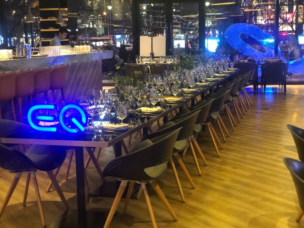 mercedes me 时尚餐厅