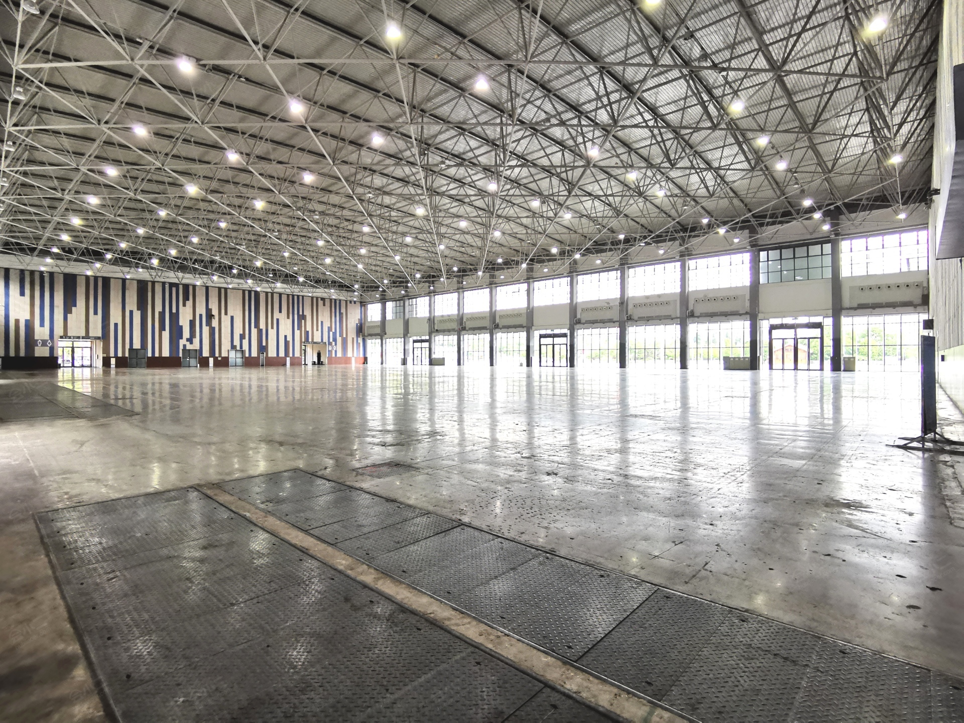 贵阳国际会议展览中心1号展厅详情