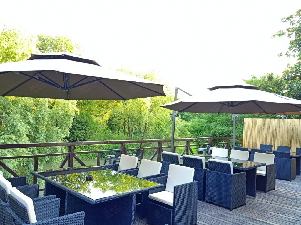 暗香·庭院咖啡户外详情