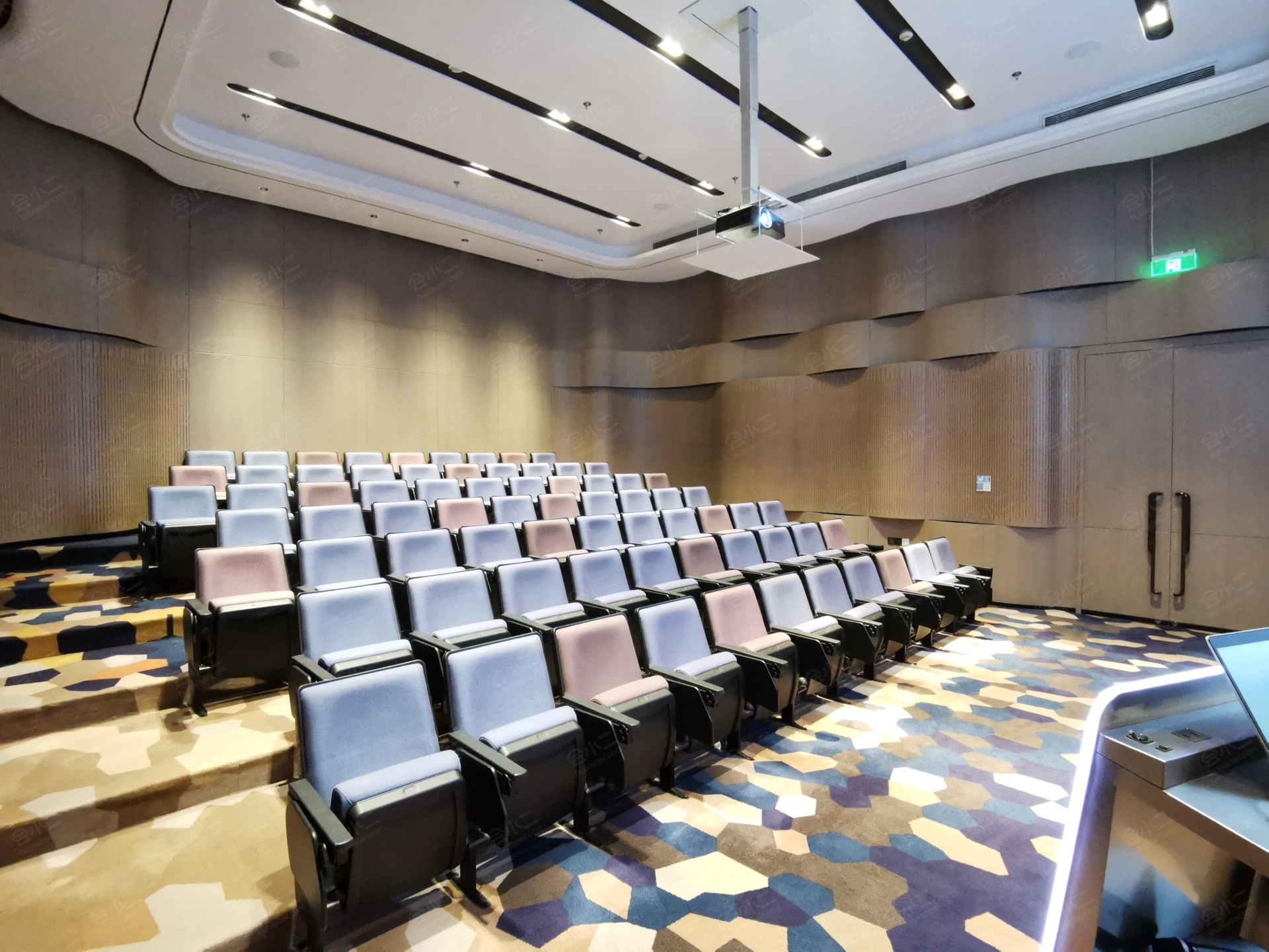 成都w酒店会议室1详情