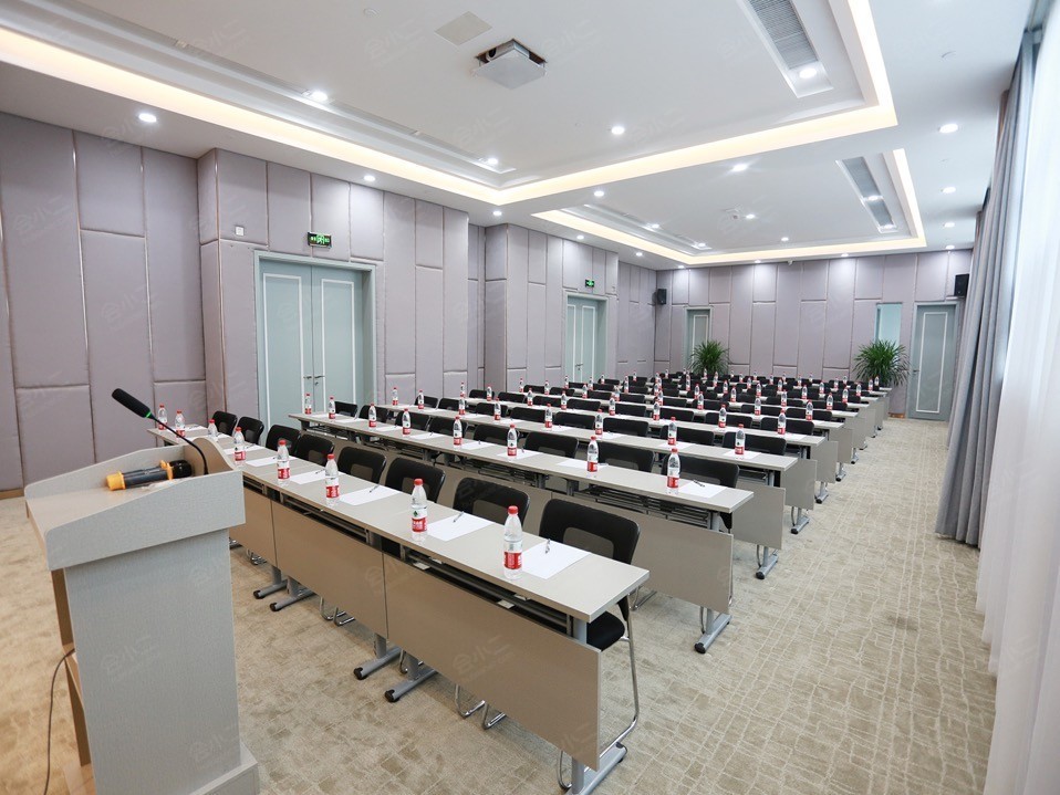 武汉阳逻开发区美居酒店