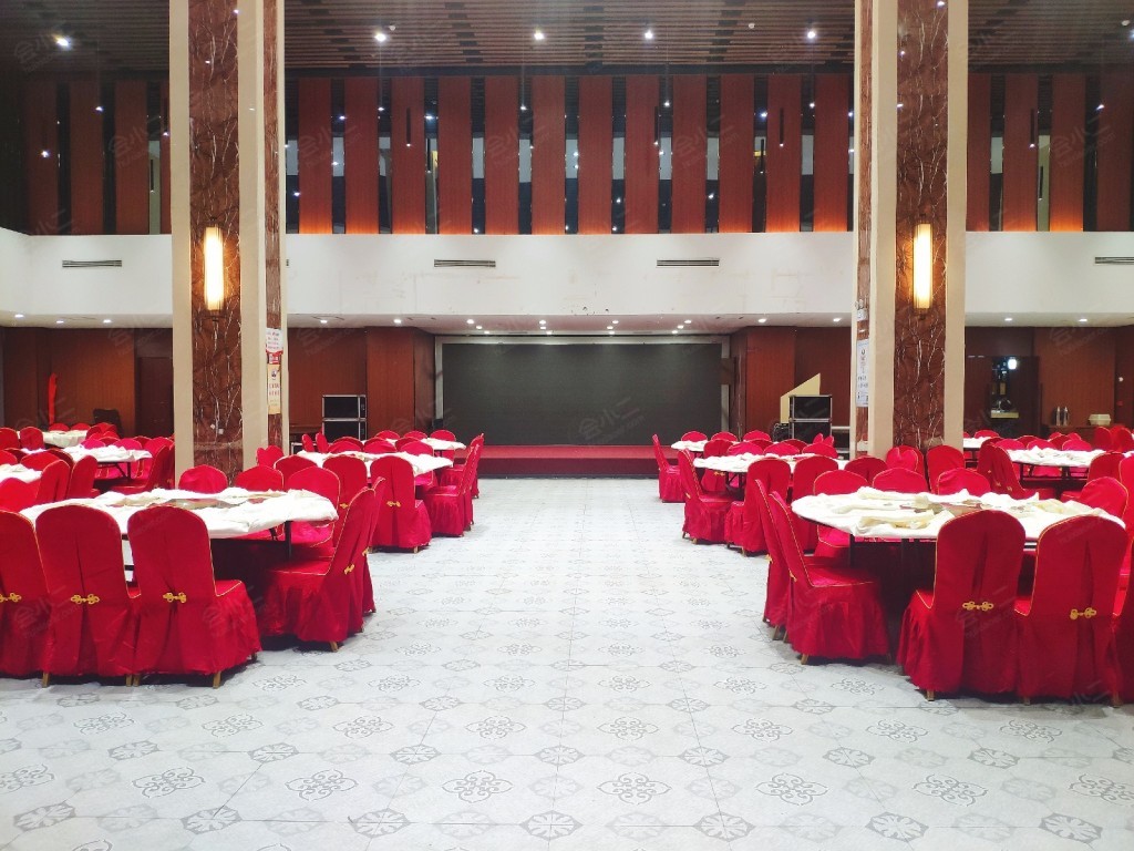 三原秦原智选温泉酒店