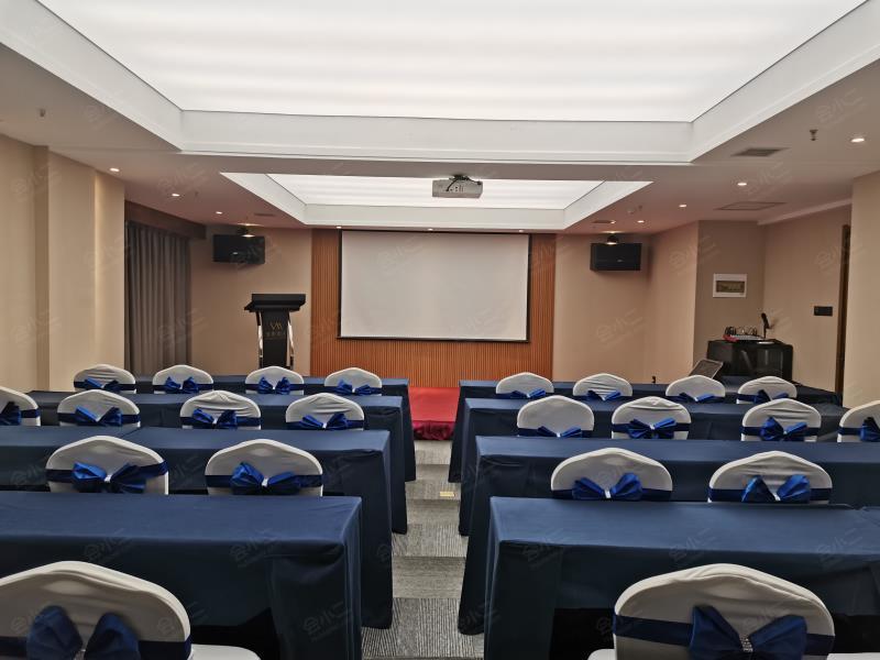 维慕智能酒店(西安高铁北客站旗舰店)会议室详情