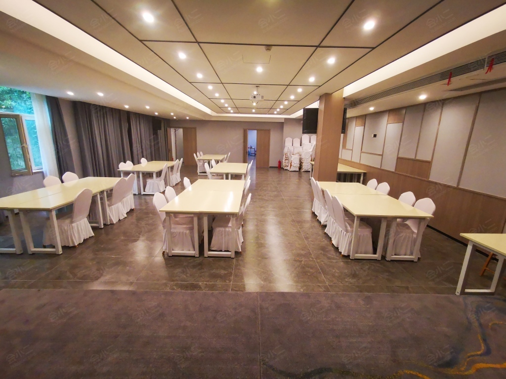 逸美酒店济南历山路地铁站店